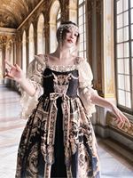 凡尔赛永不过时