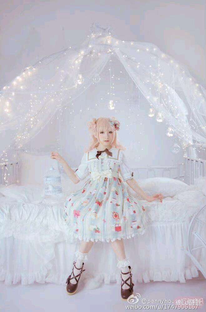 小兔艾比和她的下午茶