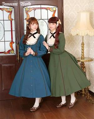 Product Name Fleur Bustle Dress ( long sleeve )/フルールバッスルドレス（長袖）/花朵蛋糕尾 长袖op