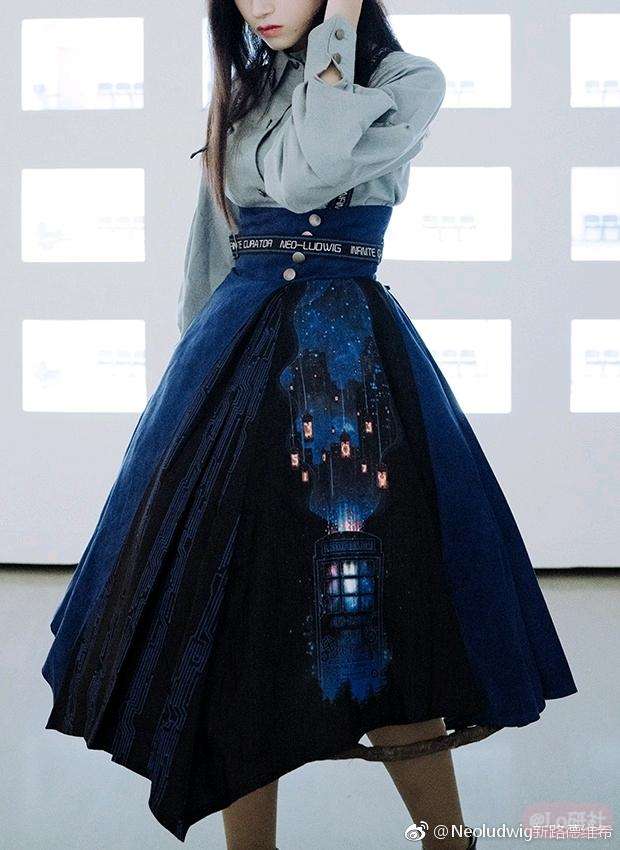 无尽馆长 背带jsk