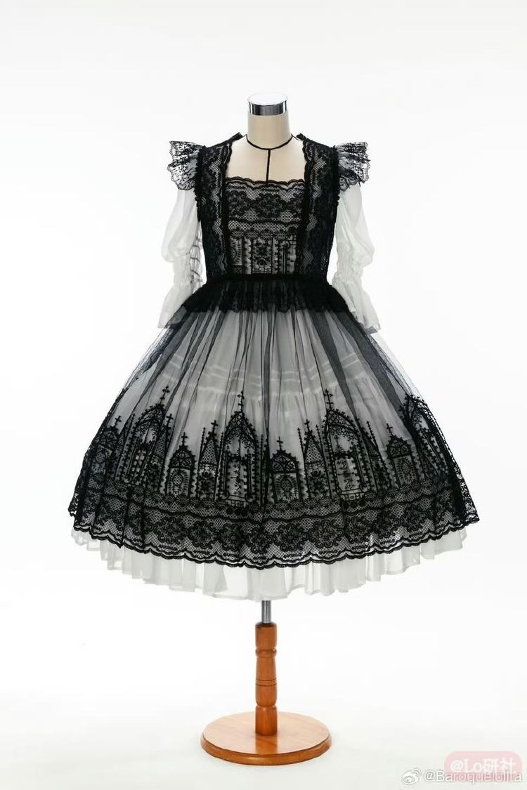 Nostalgia Rose Dress