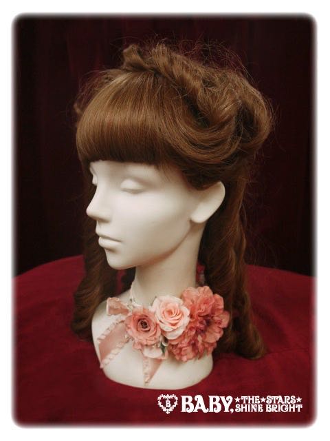 Sleeping Beauty Rose Choker（2013）