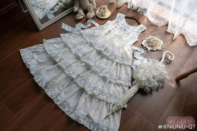 蓝心花语 四段JSK（高腰）