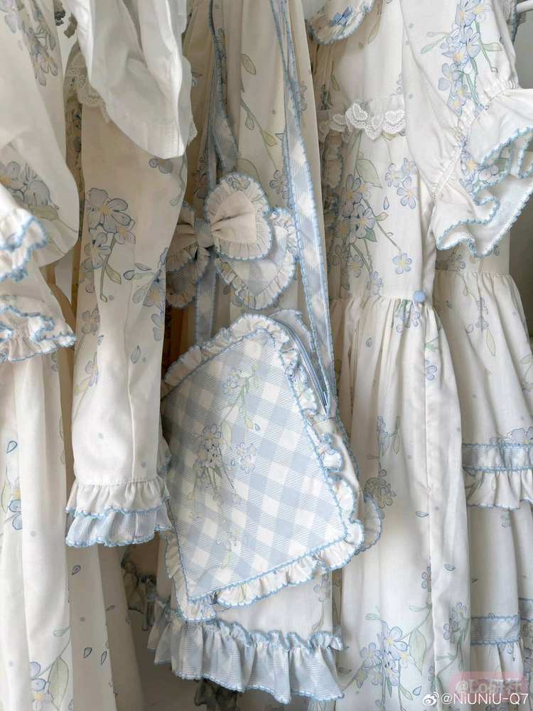 蓝心花语 手提包