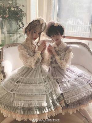 山茶花开时
